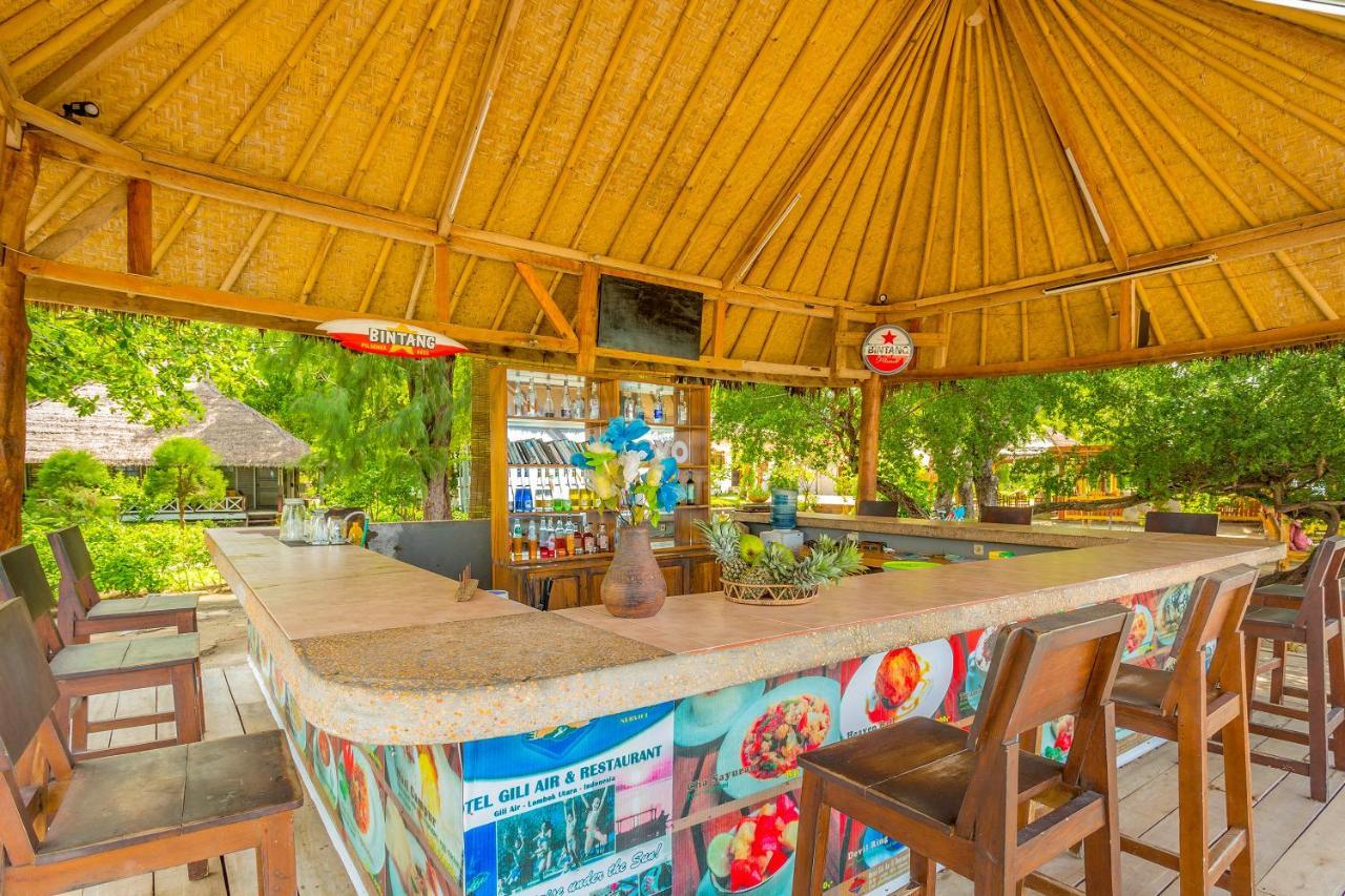 Oyo 2861 Hotel Gili Air & Restaurant Exterior photo