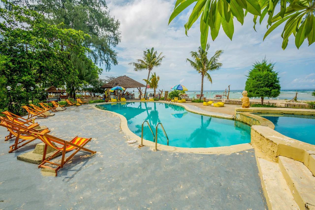 Oyo 2861 Hotel Gili Air & Restaurant Exterior photo